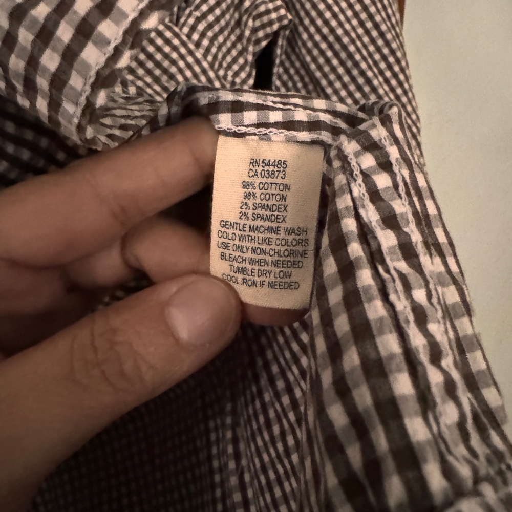 American Eagle Brown checkered button down - Picture 4 of 5